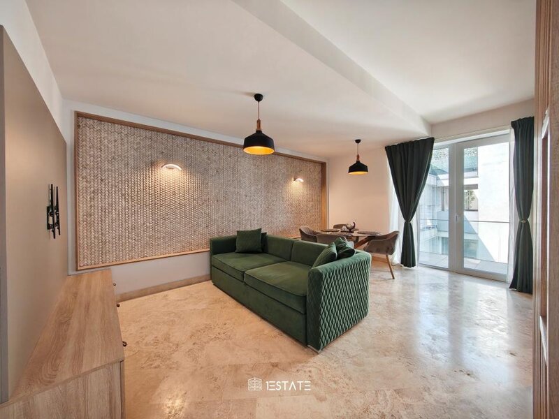 Parcul Carol, Quartier Gramont, etaj 2, 74 mp, parcare subterana