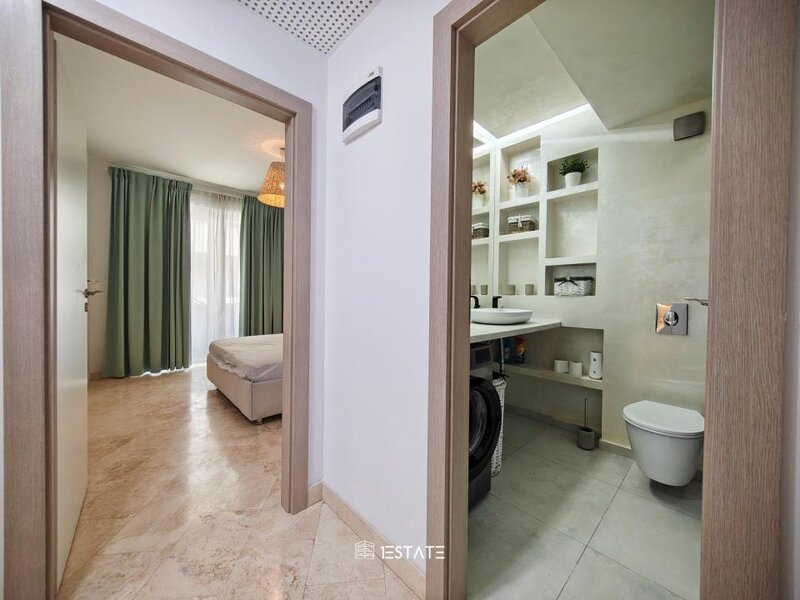 Parcul Carol, Quartier Gramont, etaj 2, 74 mp, parcare subterana